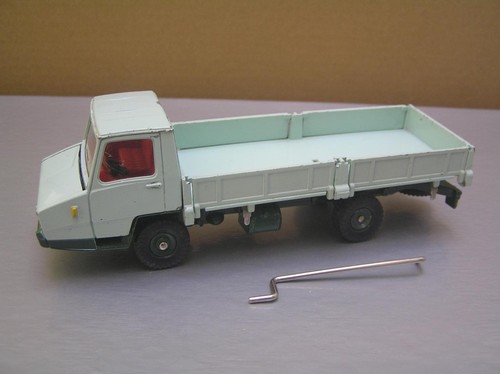 Dinky toys 569 berliet - toys,
