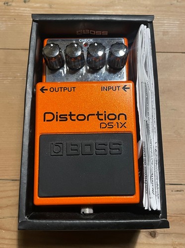 Boss adaptive distortion - adaptive,