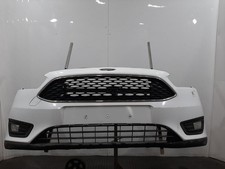 FORD FOCUS ZETEC MK3 2014-2018 Hatch WHITE 7VTAWWA Front Bumper OEM 2015618