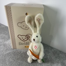 Steiff Musical Fritzle Rabbit - 037078 Limited Edition
