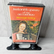IRELANDS QUEEN OF THE ACCORDION BREEGE KELLY CASSETTE TAPE ALBUM - RARE RETRO