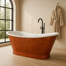 1690mm Freestanding Bath –