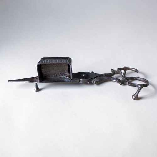 Candle wick trimmer snuffer - wick,