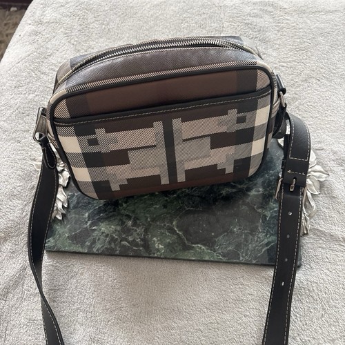 Burberry crossbody camera - burberry, bag