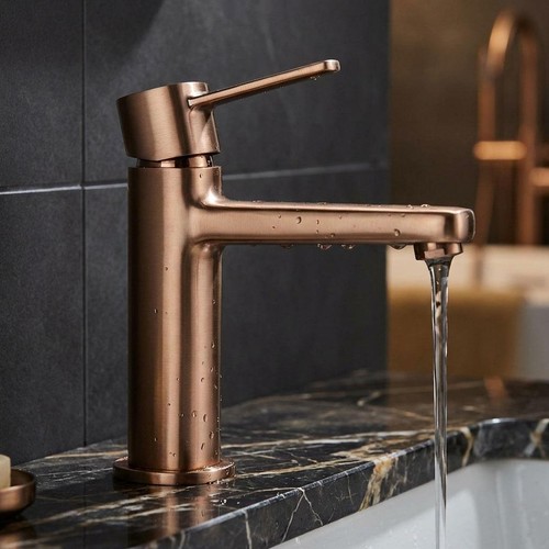 Bathroom sink basin tap - tap, short
