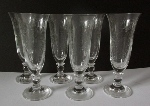 Vine leaf design champagne - vine,
