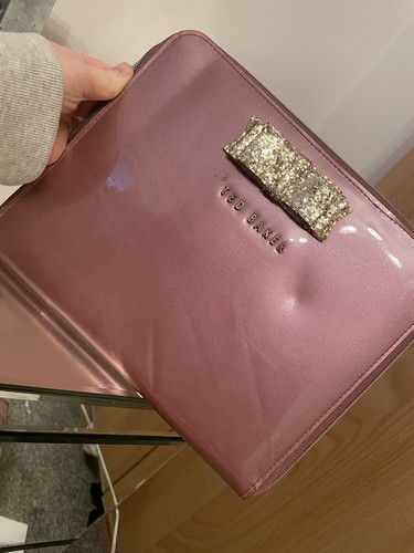 Rose gold ted baker - gold, case