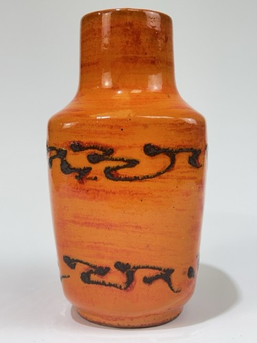 Mid century orange fat - mid,