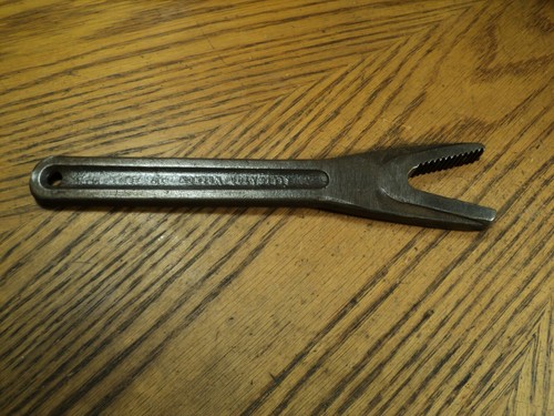 Antique american saw - american,