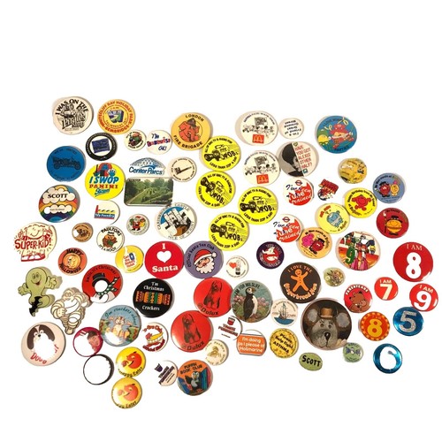 Vintage button pin badges - 87,