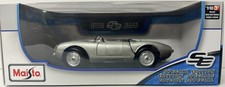 1:18 maisto Porsche 550 A