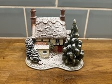 Lilliput Lane  Cottage Handmade In England - Frosty Morning