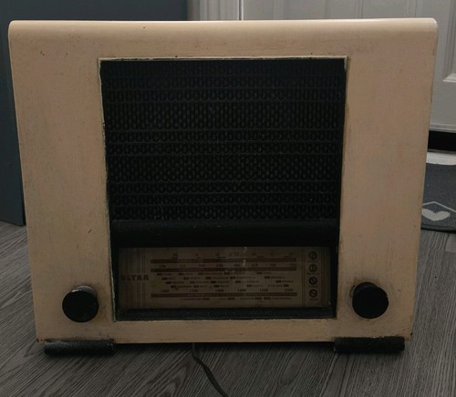 Vintage valve radio 1950s - vintage,