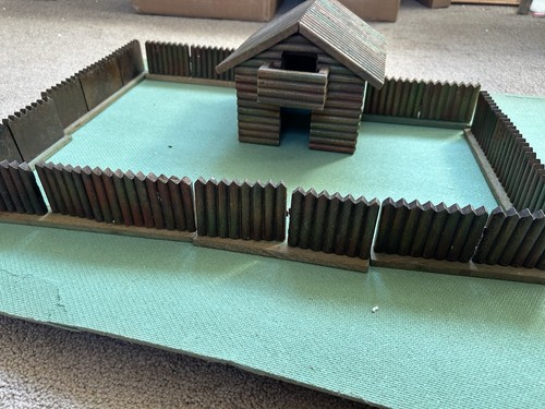 Elastolin fort