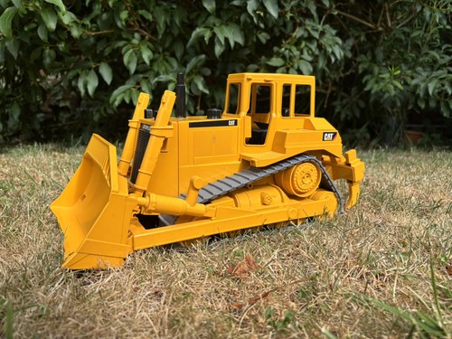 Bruder caterpillar bulldozer - bruder,