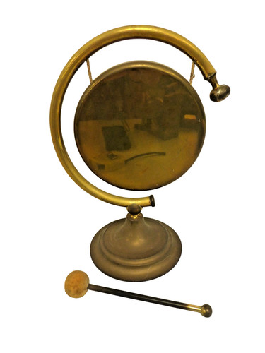 Vintage brass gong with - gong, mallet