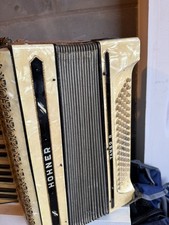 VINTAGE HOHNER TANGO II PIANO