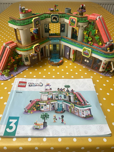 Lego friends 42604 heartlake - friends,