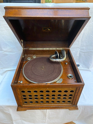 His master voice hmv wind - his, master's