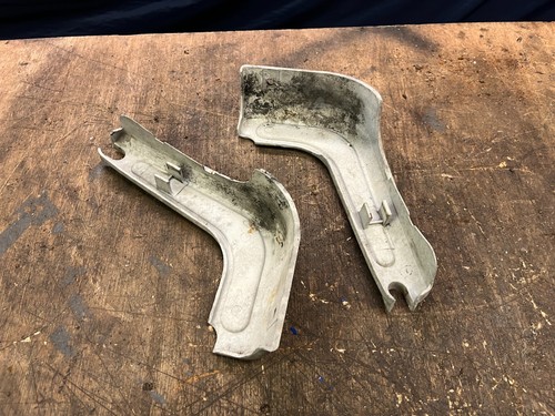Yamaha qt50 footrest - yamaha, peg
