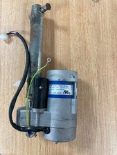 Life Fitness 95T Treadmill