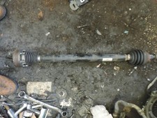 SKODA YETI 2014 YEAR 1.6 TDI 5 SPEED MANUAL DRIVERS DRIVESHAFT 1K0 407 272 CC