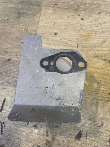 Carburetor heat shield - heat, keihin
