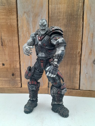 Gears war collectible - war, 3