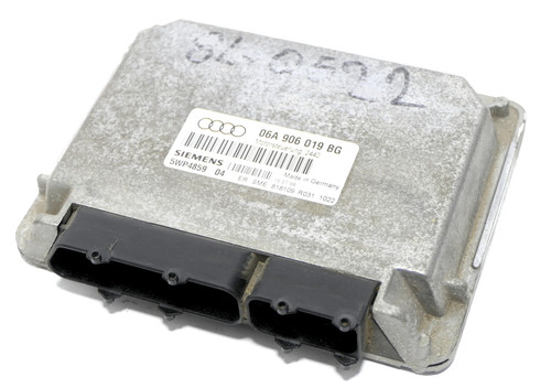 Audi engine control unit - audi, 8l