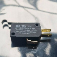 1 LOT OF 2 PCS  MICRO SWITCH V7-1B17D8-263 