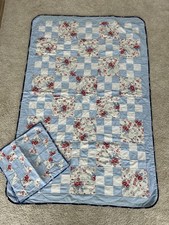Vintage Floral Patchwork Quilt