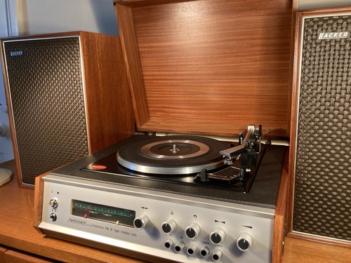 Hacker vintage record - , player
