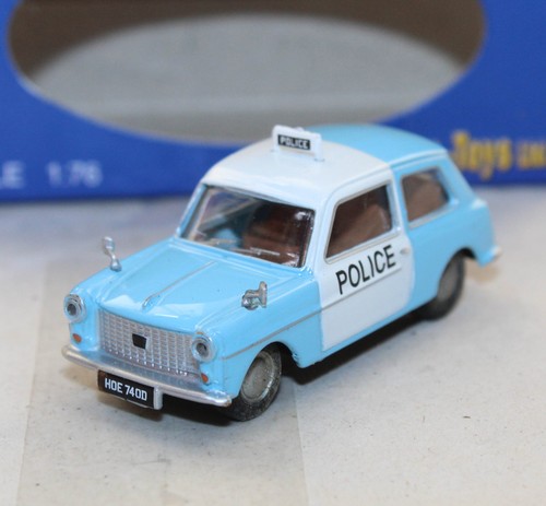 Base toys c104 bmc - -,