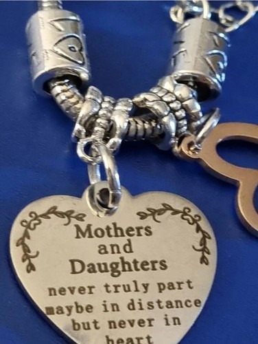 Mother and daughter snake - mother,