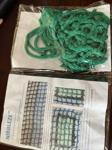 Nibbleze hay net repair - hay,