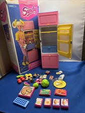 Sindy Fridge Freezer including