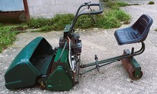 ATCO Royale b30 lawnmower and