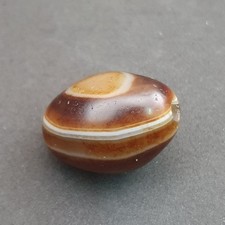 Vintage Beautiful Natural Eyes Suliemani Agate Bead Amulet