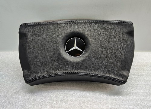 Mercedes steering wheel - steering, centre