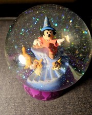 Reduced - Disney Showcase Mickey Mouse Fantasia Snow Globe Good Condition Enesco