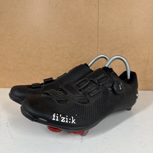 Fizik road cycling shoes - road,