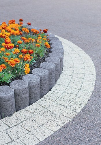 Concrete kerb palisade 25cm - kerb,