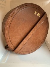 Antique Leather Luggage Mens Shirt Collar or trinket Box Immaculate Condition 