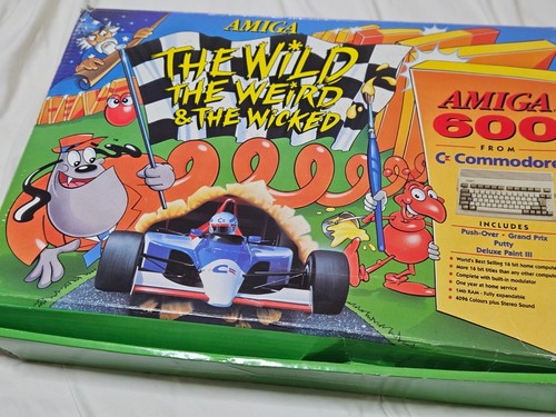 Commodore amiga 600 boxed set - commodore,