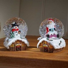 Christmas Snow Globe