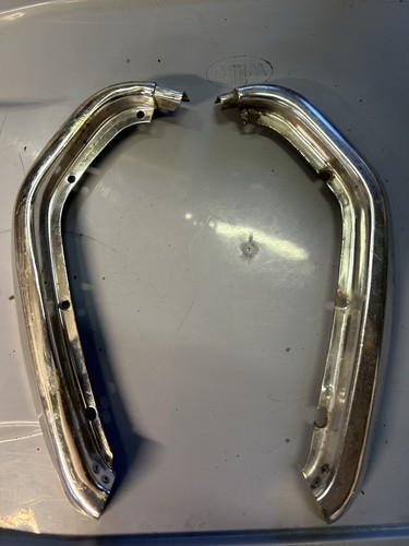 Classic mini grille surrounds - classic,