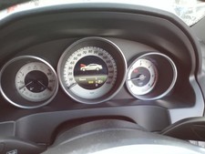 MERCEDES E CLASS SPEEDOMETER
