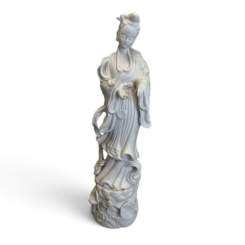 Vintage guanyin kwan - guanyin, white