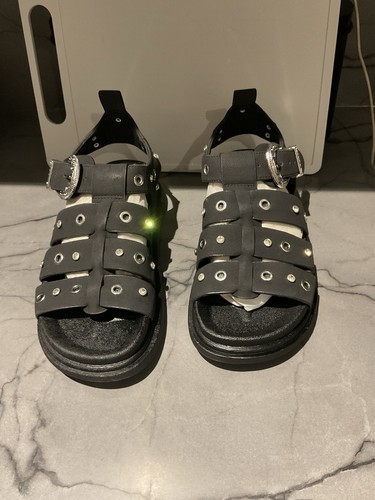 Reduced river island - reduced!,
