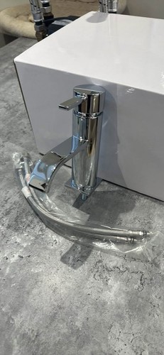 Display basin mixer open to - basin,
